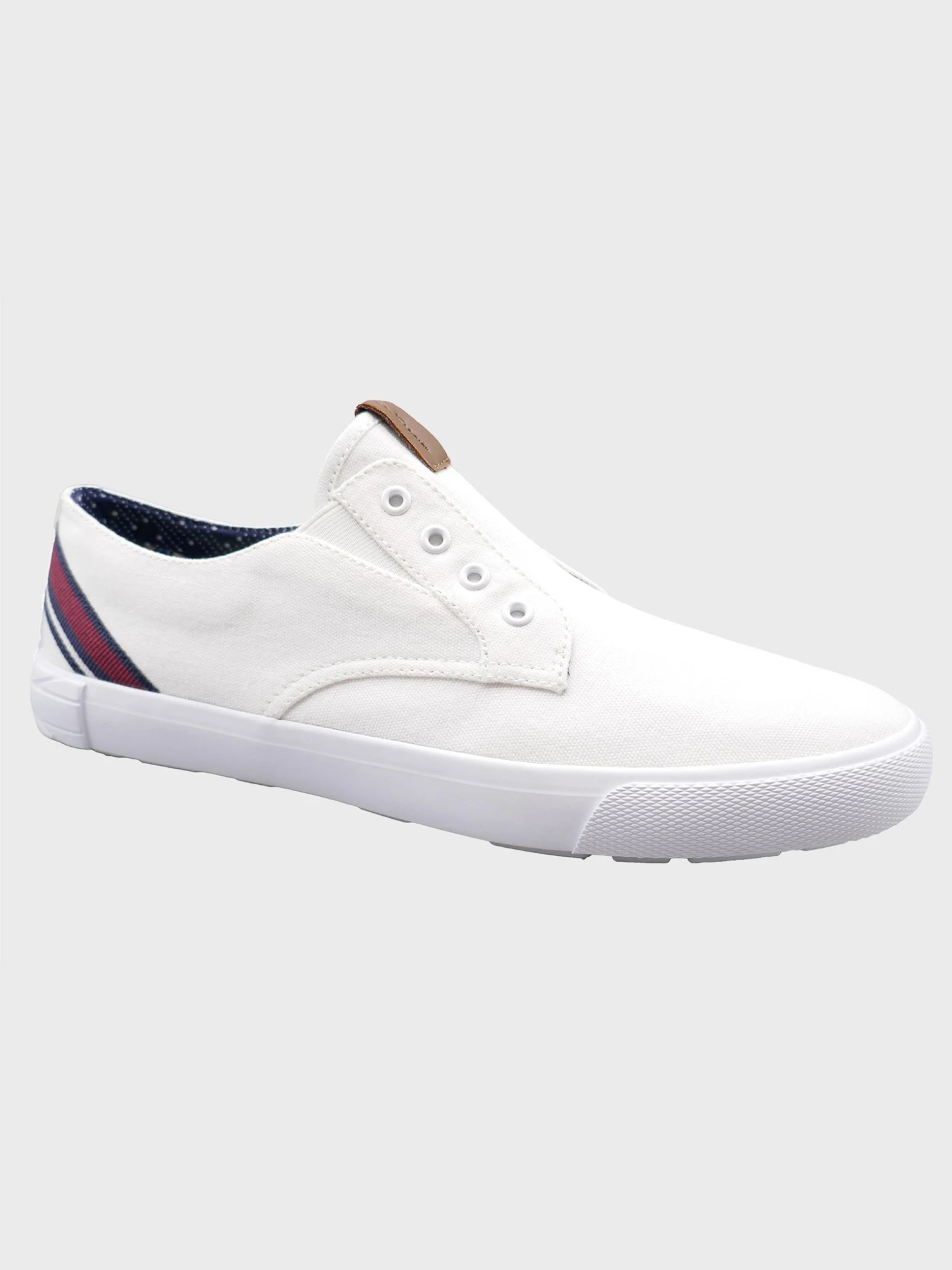 GMI Spring | Summer 2022 Pete Slip-On Canvas Sneaker - White 3 GMI Spring | Summer 2022 Pete Slip-On Canvas Sneaker - White