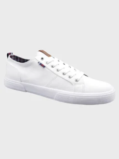GMI Bradford Washed Canvas Sneaker - White
