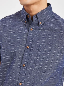 Oved Fine Line Striped Short Sleeve Shirt - Marine