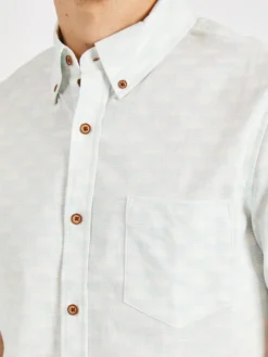 Oved Casual Shirts Textured Wave Print Short Sleeve Shirt - Bright White