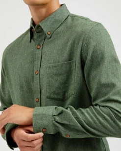 Oved Long-Sleeve Twill Flannel Shirt - Military Green Long-Sleeve Shirts
