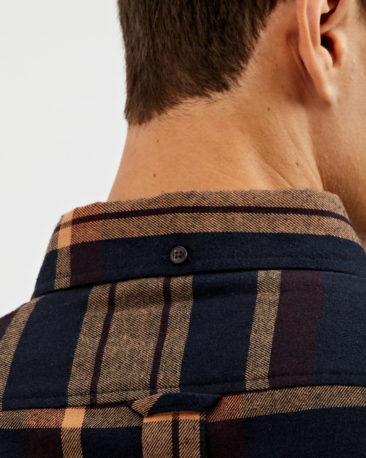 Oved Long-Sleeve Tartan Plaid Oversized Shirt - Navy 8 Oved Long-Sleeve Tartan Plaid Oversized Shirt - Navy