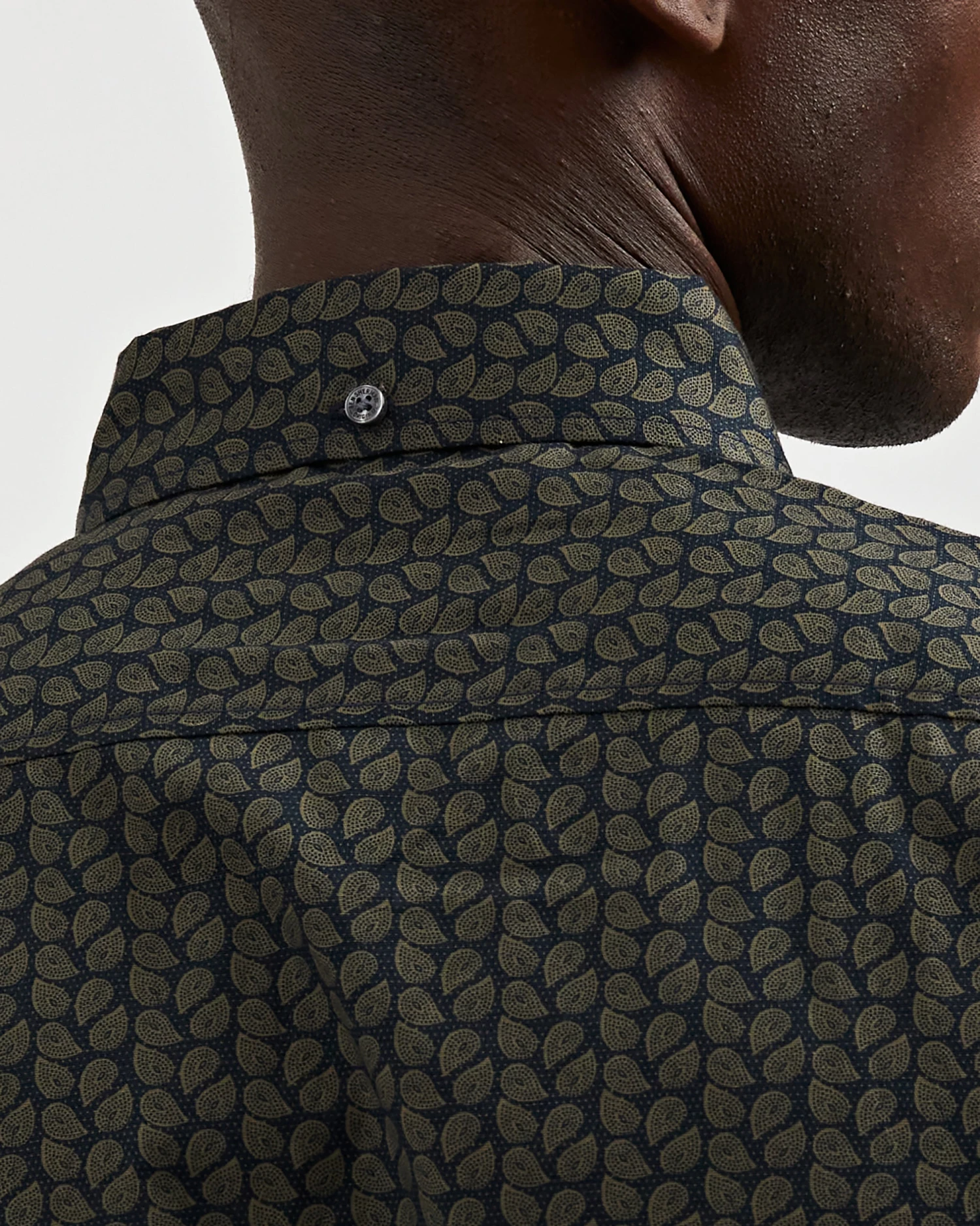 Oved Long-Sleeve Micro-Paisley Print Shirt - Navy Long-Sleeve Shirts 8 Oved Long-Sleeve Micro-Paisley Print Shirt - Navy Long-Sleeve Shirts