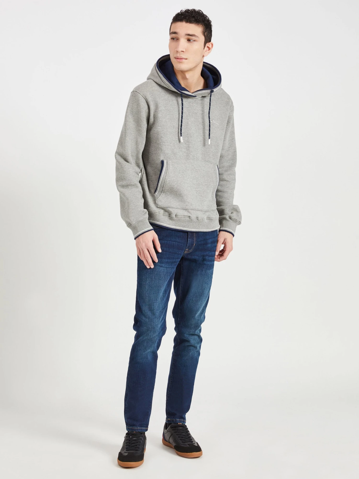 Oved Loungewear Fleece Cotton Script Logo Hoodie - Grey Heather 5 Oved Loungewear Fleece Cotton Script Logo Hoodie - Grey Heather