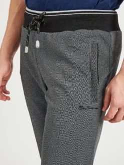 Oved Joggers & Track Pants Herringbone Track Pant - Grey Heather 9 Oved Joggers & Track Pants Herringbone Track Pant - Grey Heather