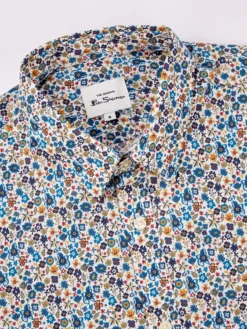 Oved Long-Sleeve Shirts Long-Sleeve Floral Print Shirt - Ivory