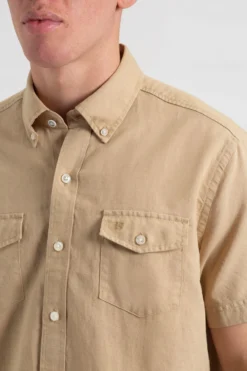 Northstar Spring | Summer 2022 Garment Dye Short-Sleeve Linen Shirt - Sand 9 Northstar Spring | Summer 2022 Garment Dye Short-Sleeve Linen Shirt - Sand