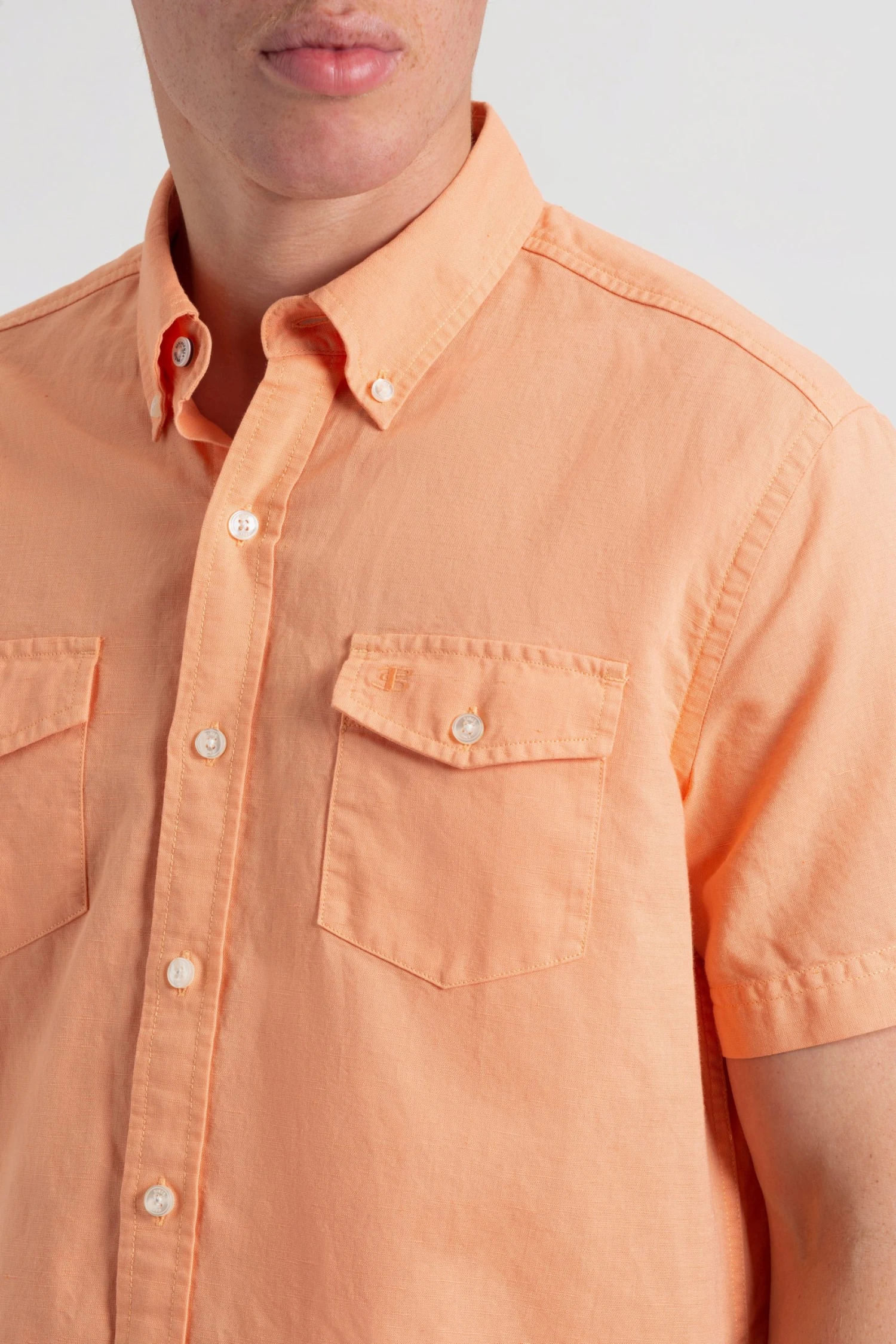 Northstar Garment Dye Short-Sleeve Linen Shirt - Washed Orange Spring | Summer 2022 6 Northstar Garment Dye Short-Sleeve Linen Shirt - Washed Orange Spring | Summer 2022