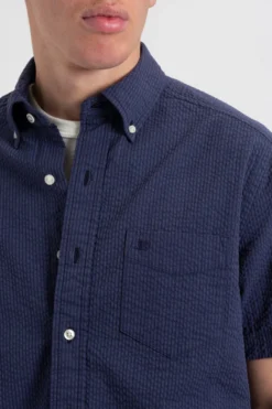 Northstar Seersucker Short Sleeve Bengal Stripe Shirt - Navy The Vertical Stripe